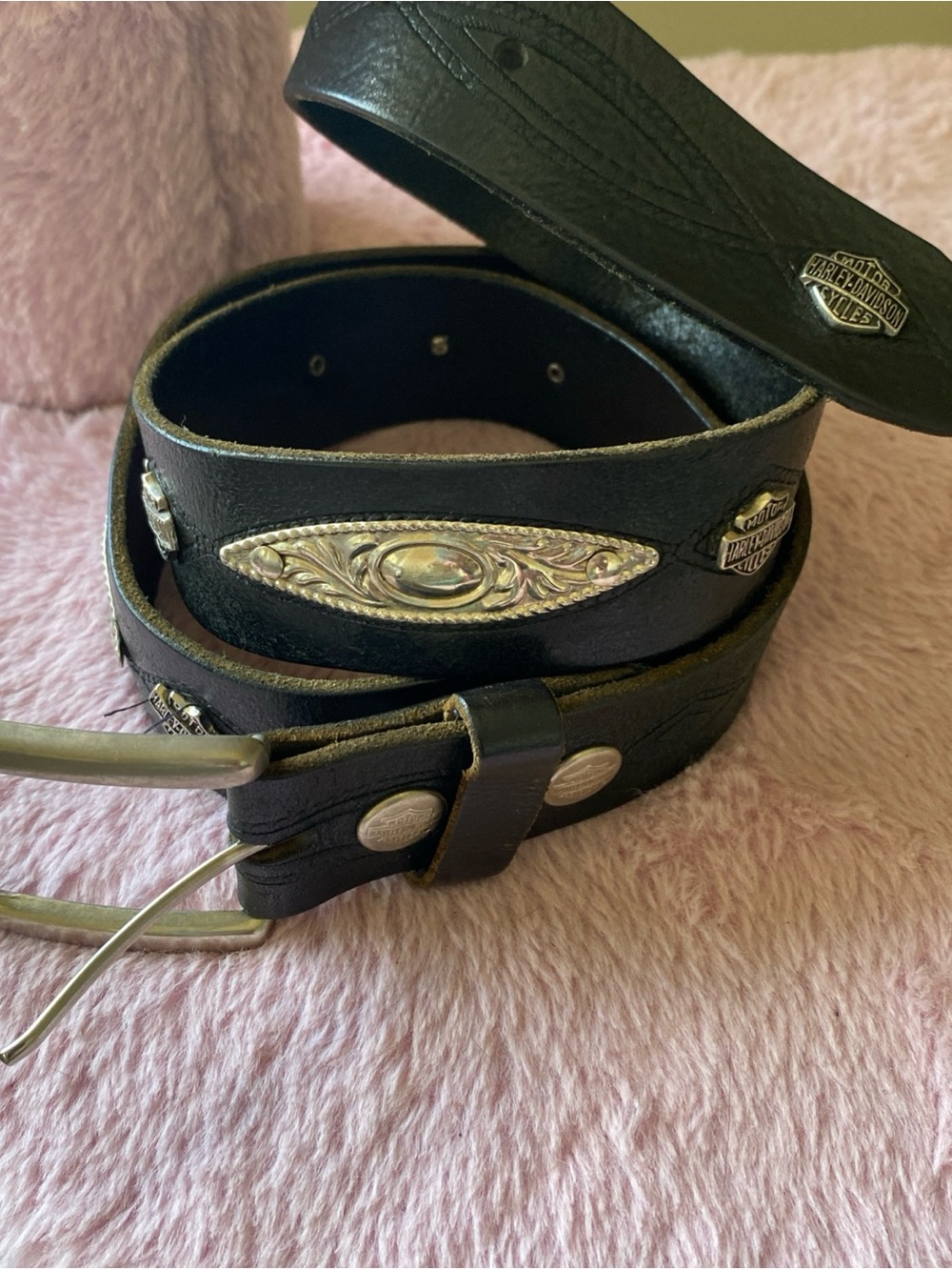Harley-Davidson Black Leather Belt with Silver Conchos Size 38